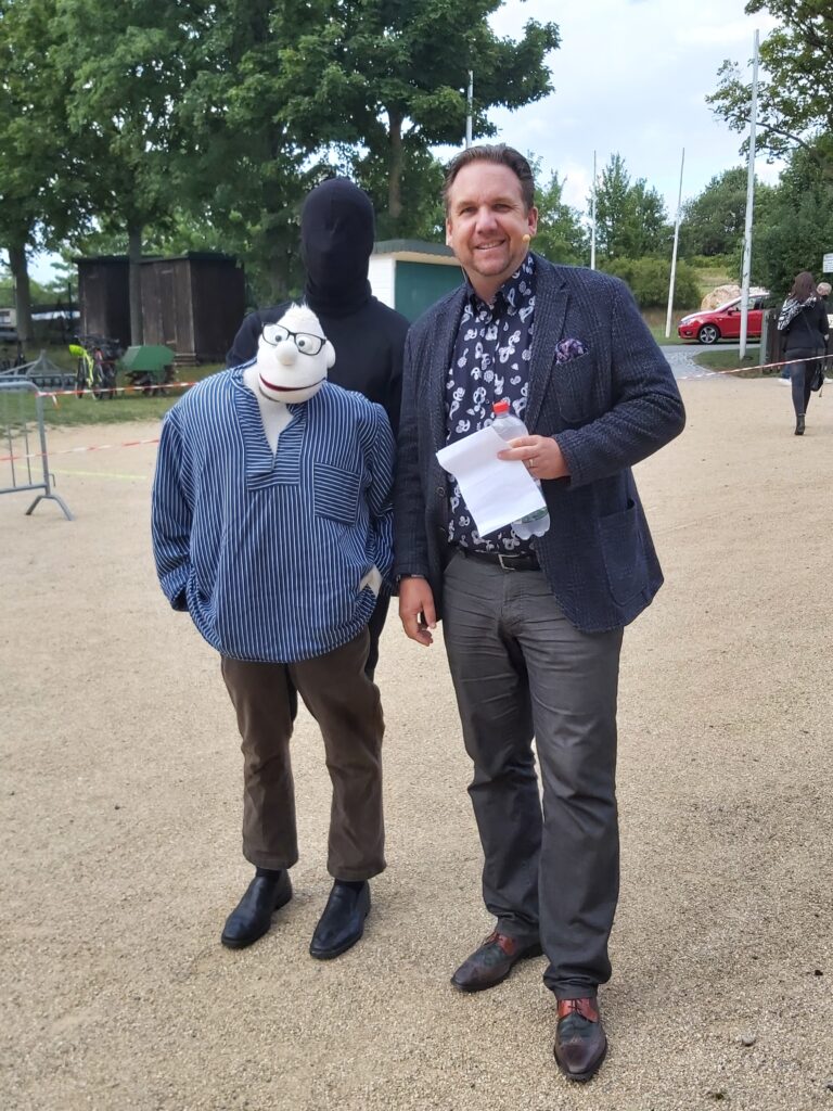 Matthias Brodowy & Herr Momsen