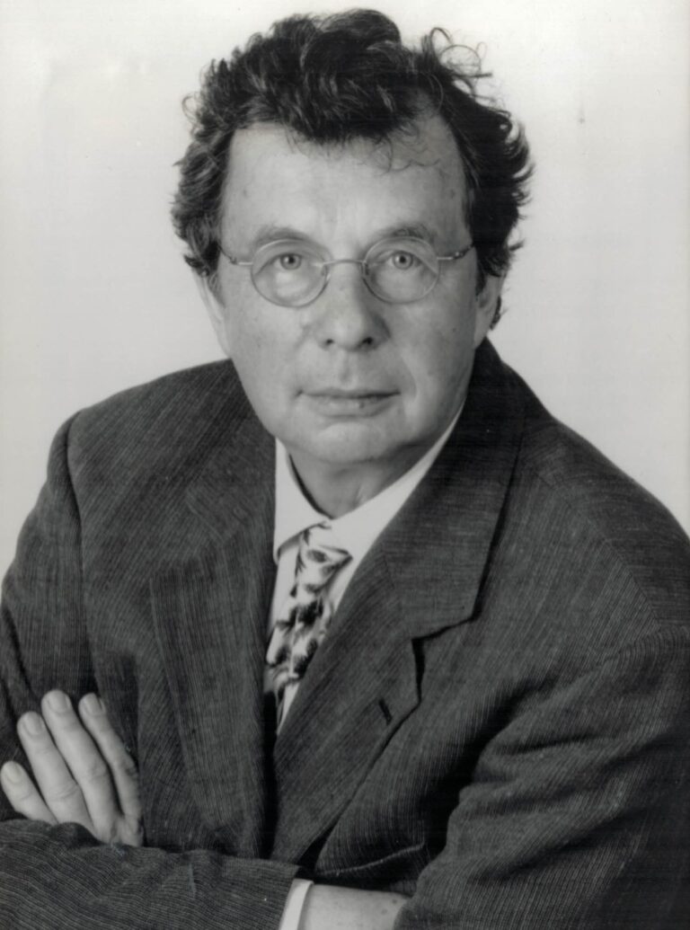 Hellmuth Karasek