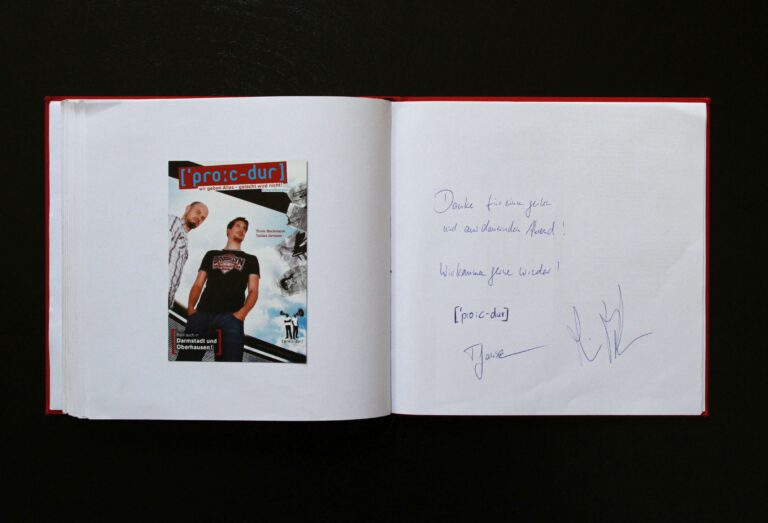 ['proc-dur] mit Doppelpunkt hinterm o - 13. Mai 2011