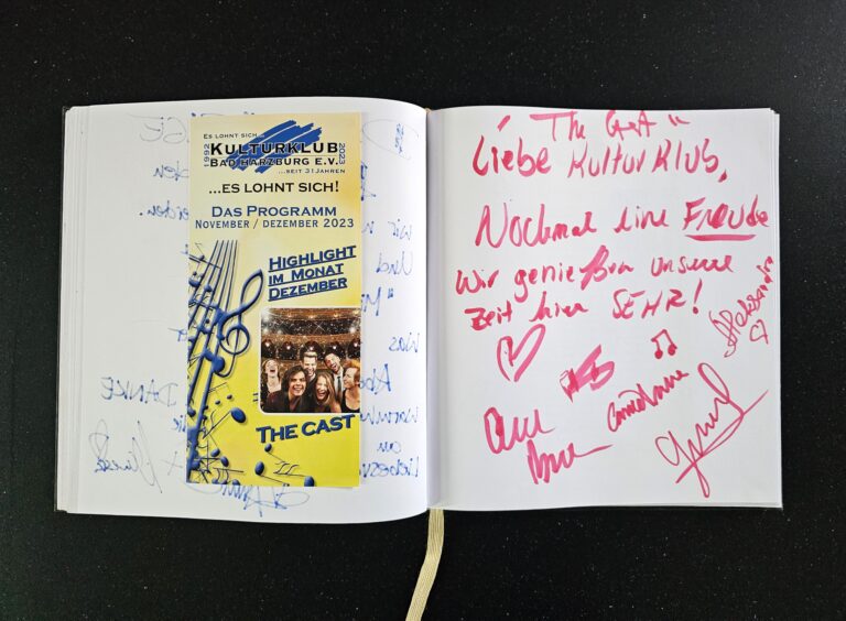 The Cast - 2. Dezember 2023