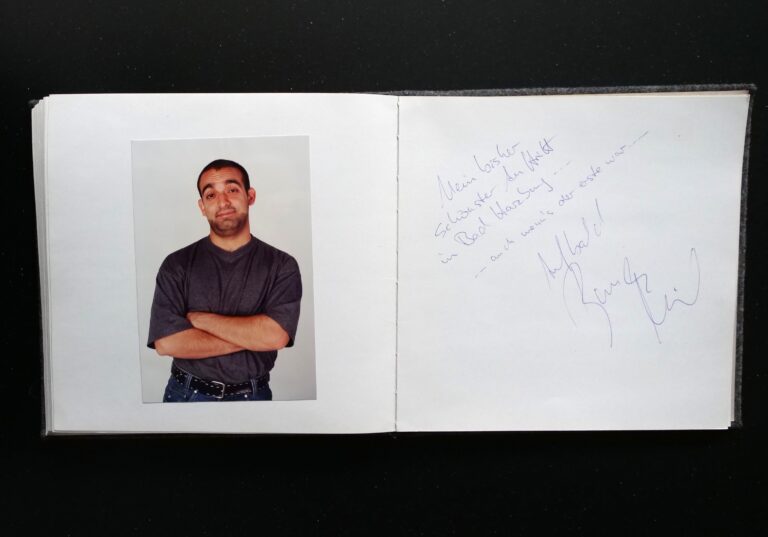 Django Asül - 29. März 2001